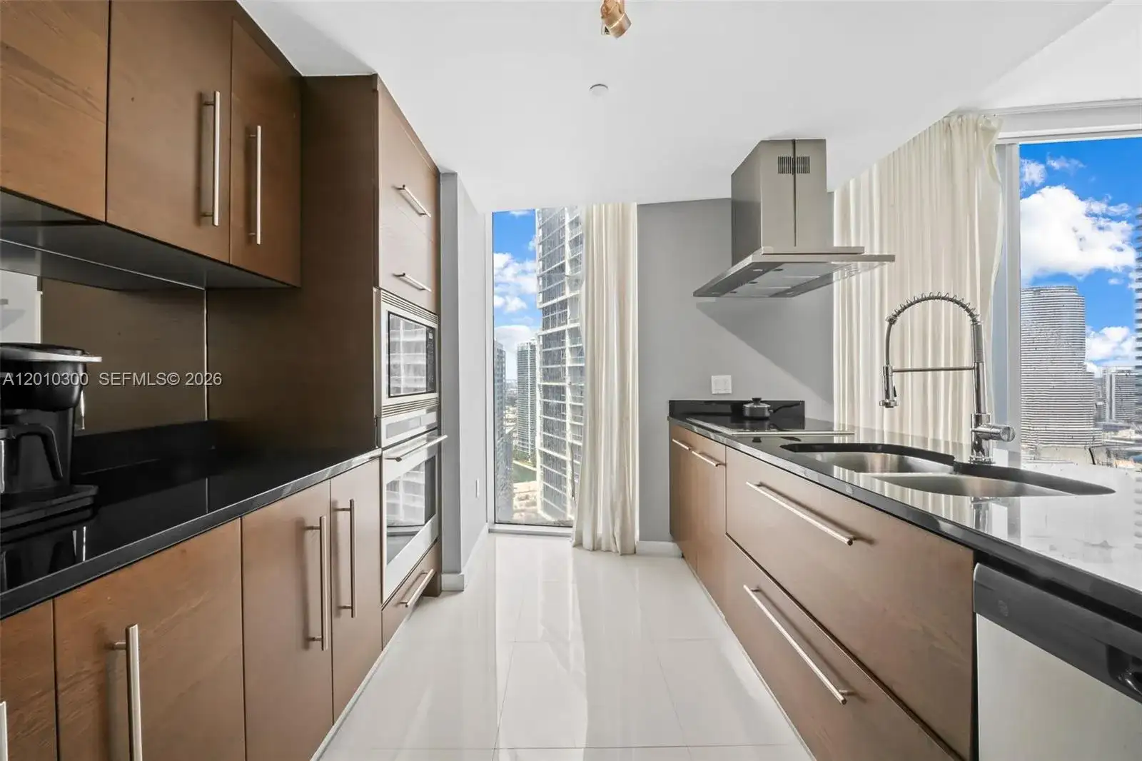495 Brickell Ave # 3710, Miami FL 33131 photo 5