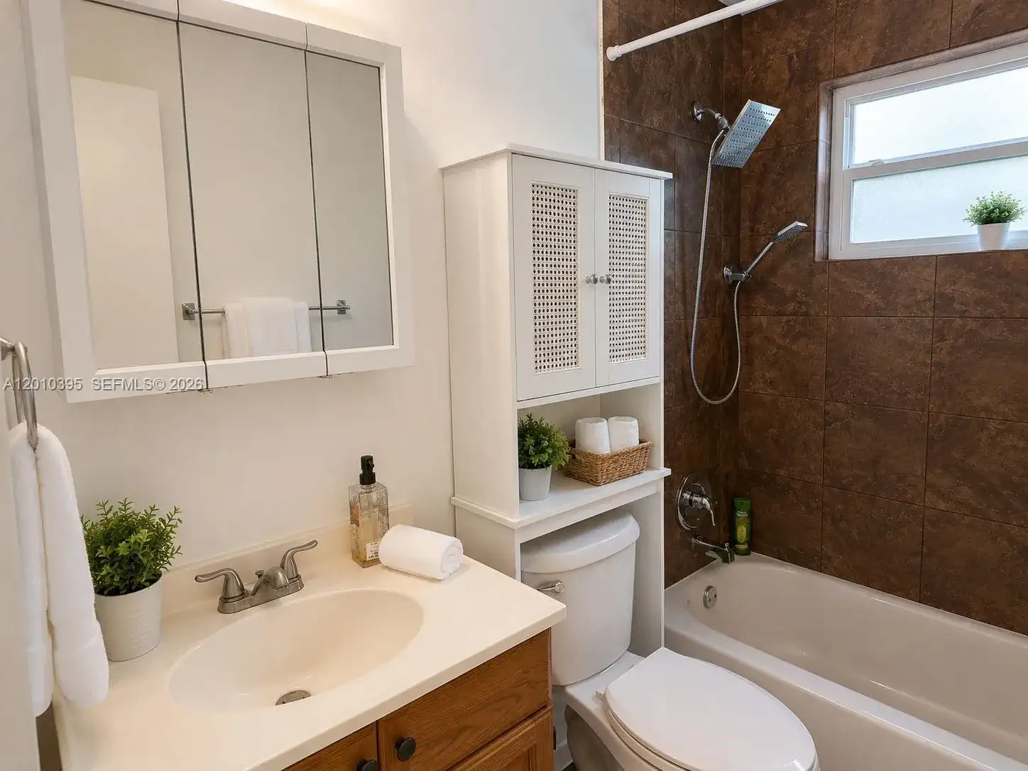 2620 SW 51st St, Dania Beach FL 33312 photo 4