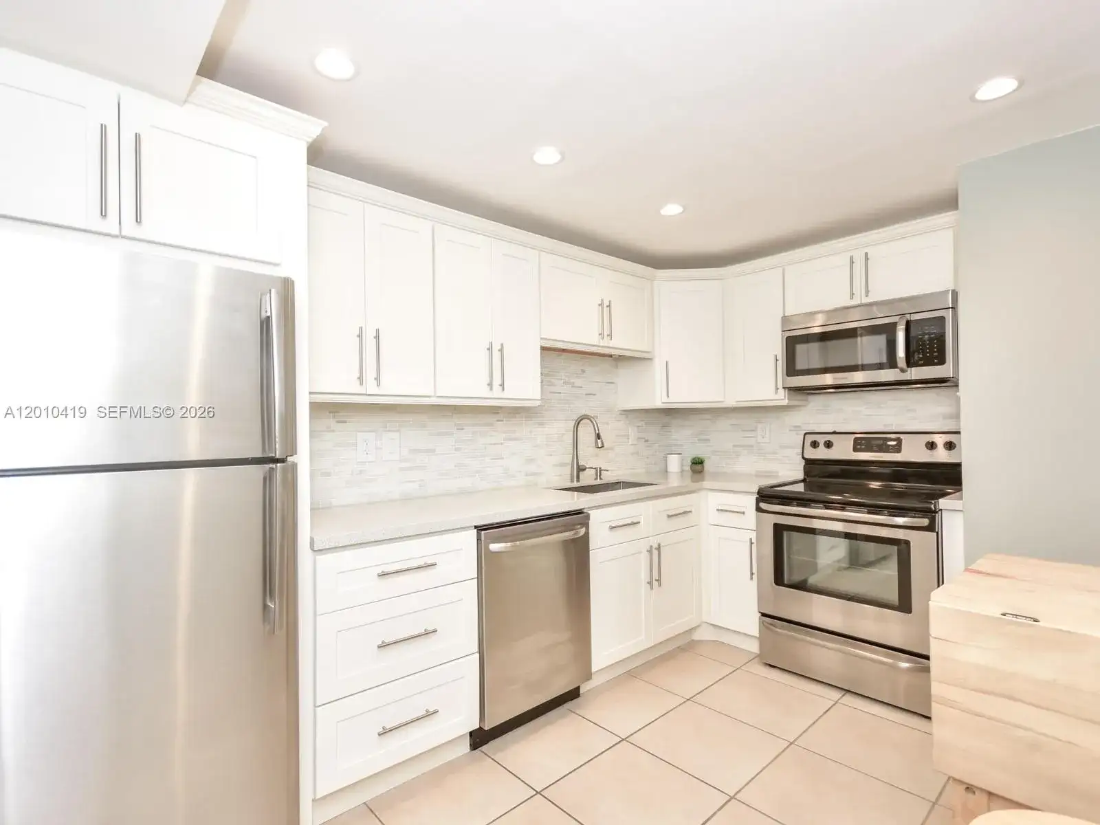 780 NE 69th St # 1908, Miami FL 33138 photo 3