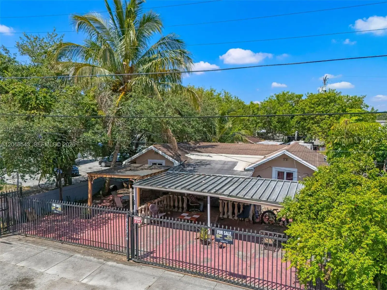 9422 NW 26th Ave, Miami FL 33147 photo 2
