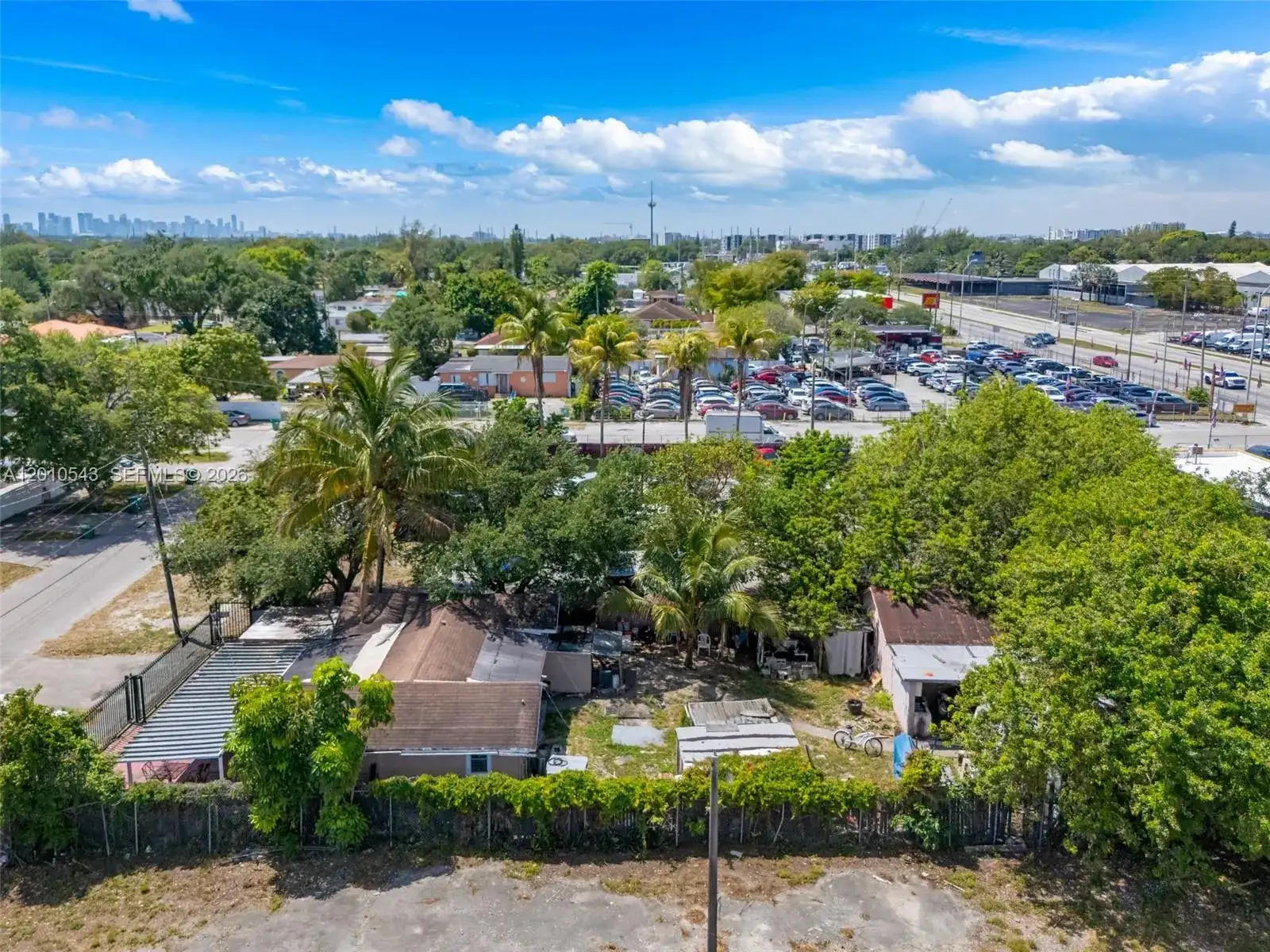 9422 NW 26th Ave, Miami FL 33147 photo 4