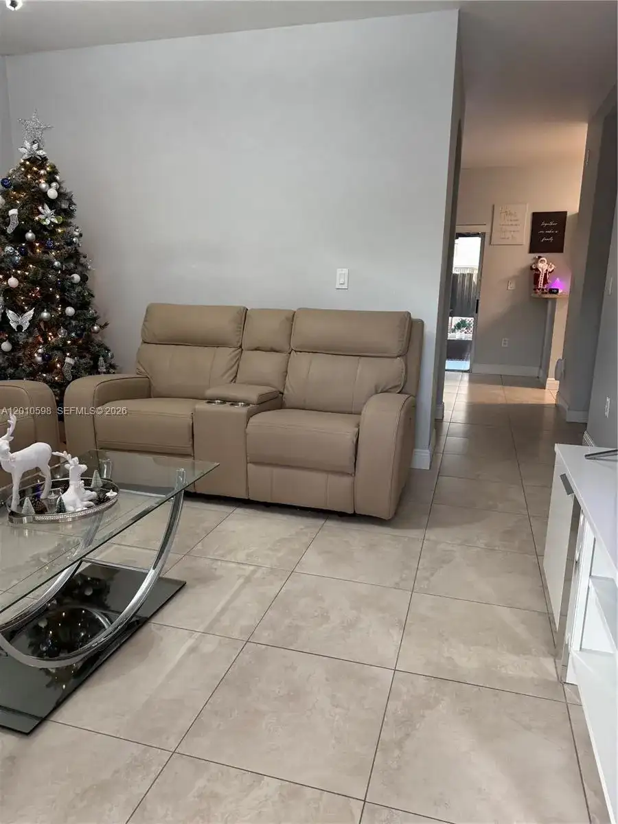 4117 NE 24th Dr, Homestead FL 33033 photo 5