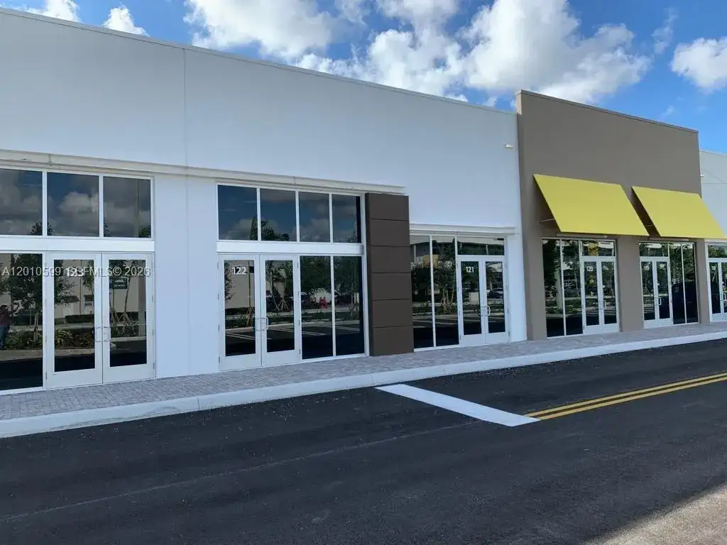 10890 NW 17th St # 121, Sweetwater FL 33172 photo 5