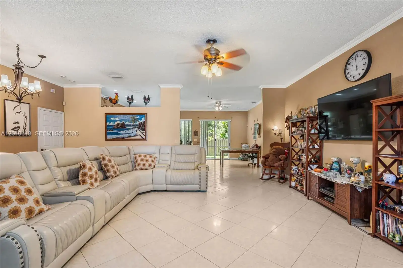 3090 SE 7th Pl, Homestead FL 33033 photo 5