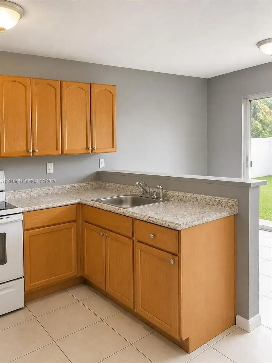 8180 NW 23rd Ave # A, Miami FL 33147 photo 4