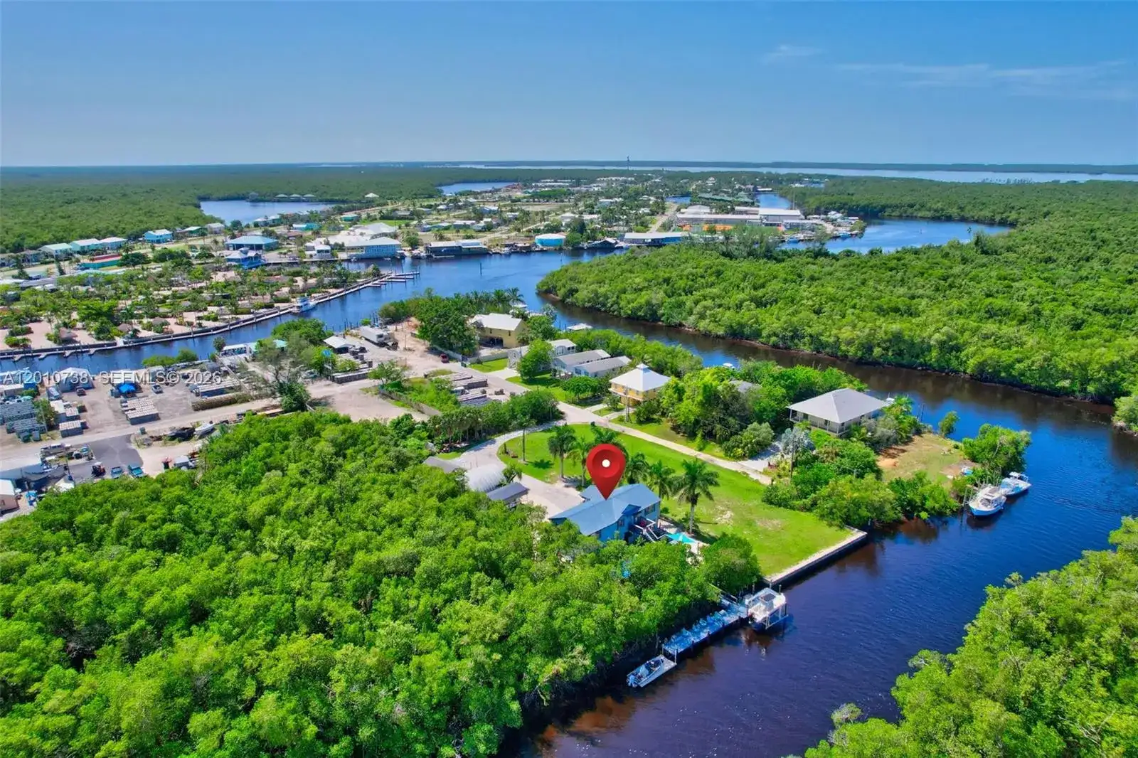 936 Panther Creek Ln, Everglades City FL 34114 photo 4
