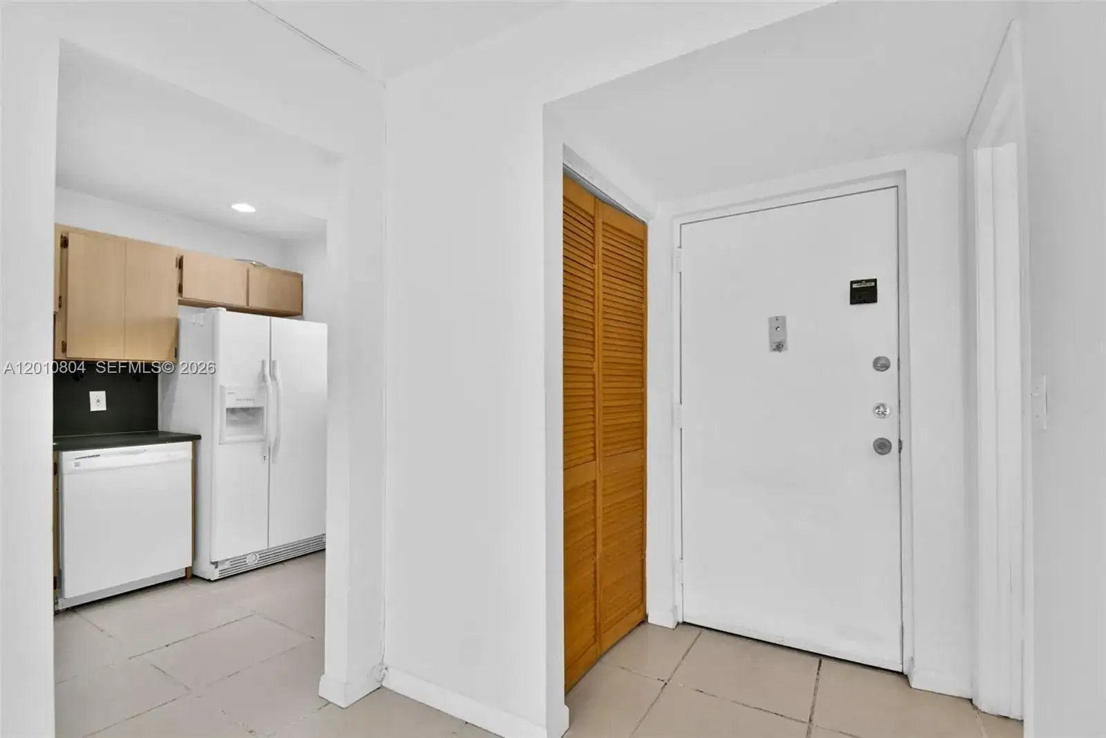 618 Euclid Ave # 303, Miami Beach FL 33139 photo 5