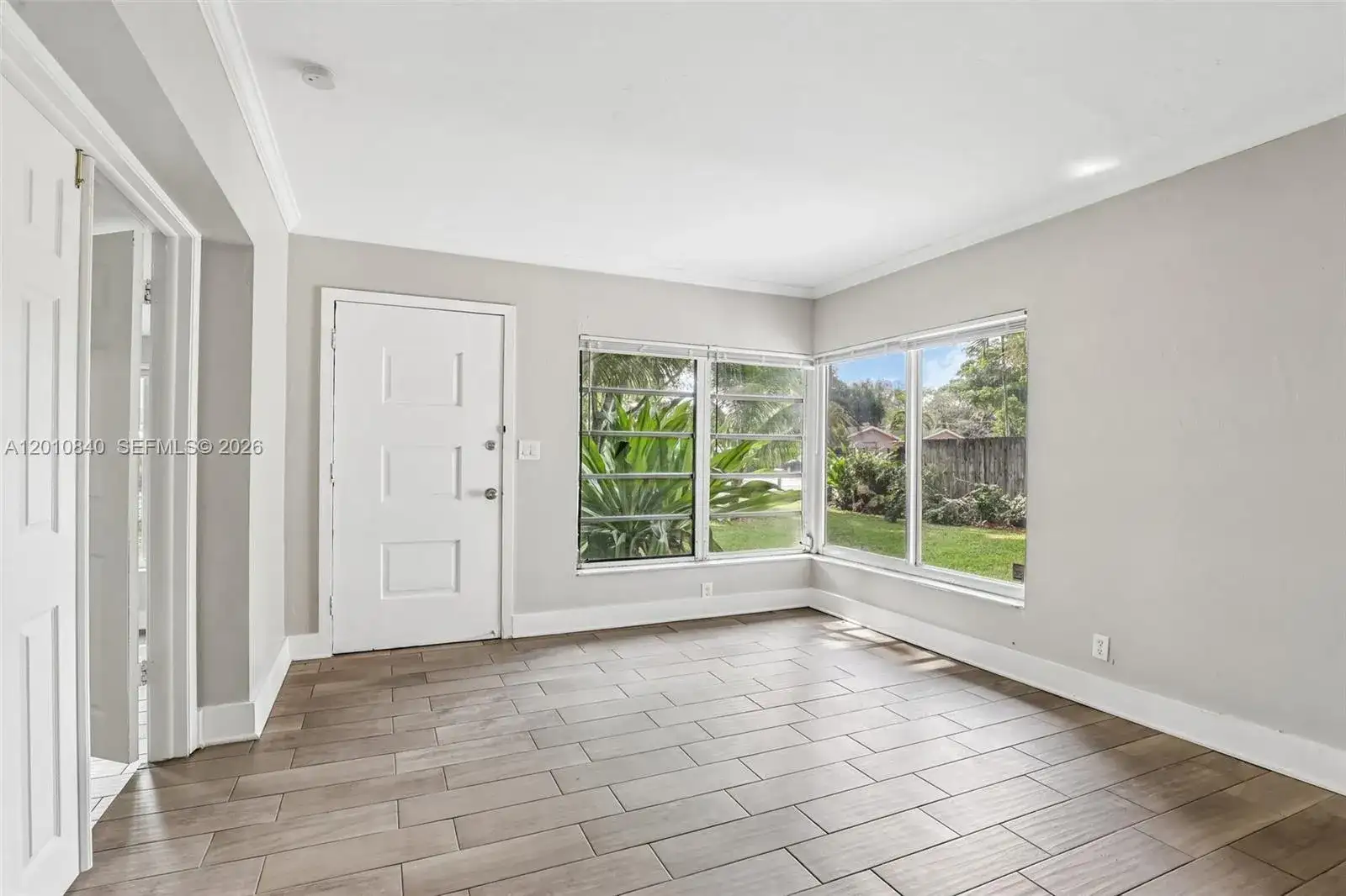 1115 NW 7th Ave, Fort Lauderdale FL 33311 photo 4
