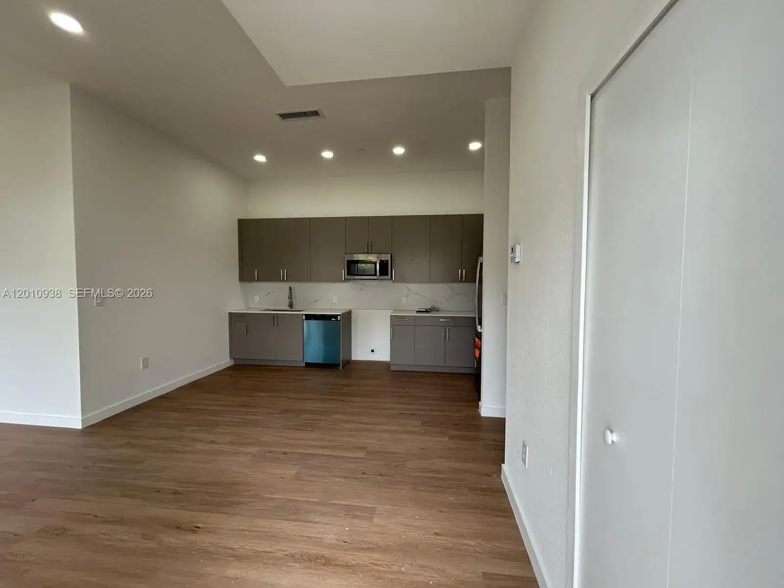 19444 SW 125th AVE # 0, South Miami FL 33177 photo 2