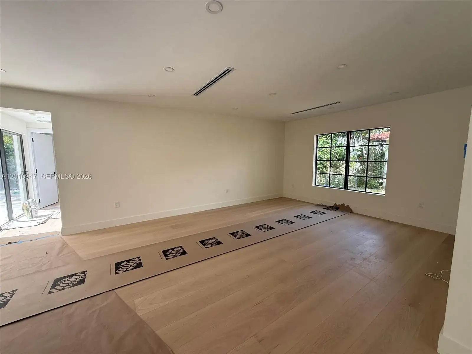 118 Sarto Ave, Coral Gables FL 33134 photo 4