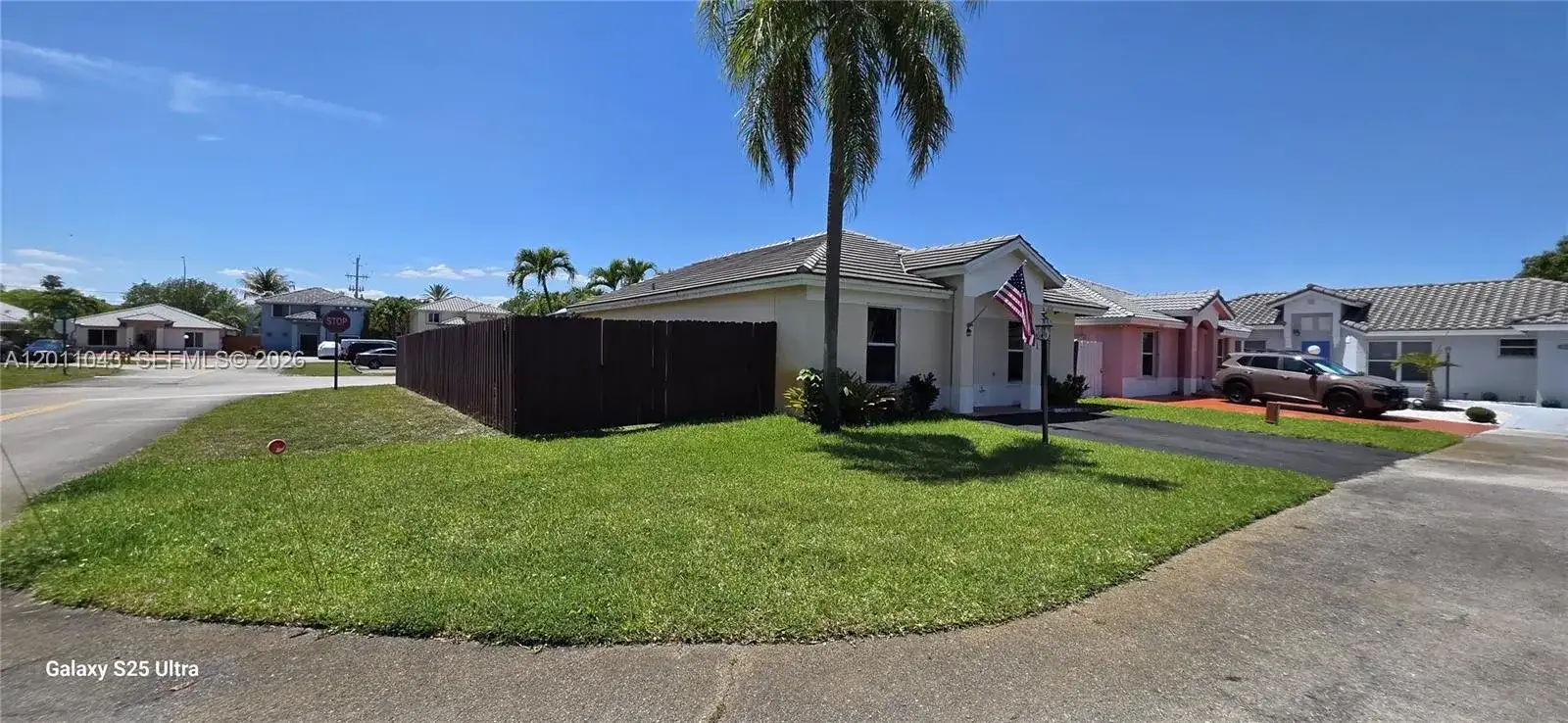 18516 NW 56th Ave, Miami Gardens FL 33055 photo 2