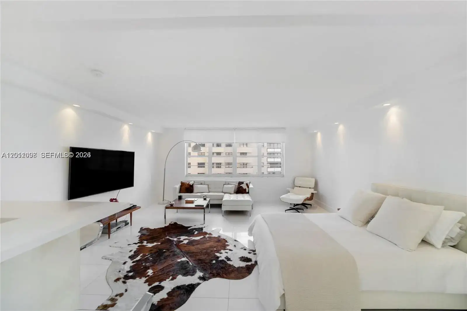 100 Lincoln Rd # 605, Miami Beach FL 33139 photo 3