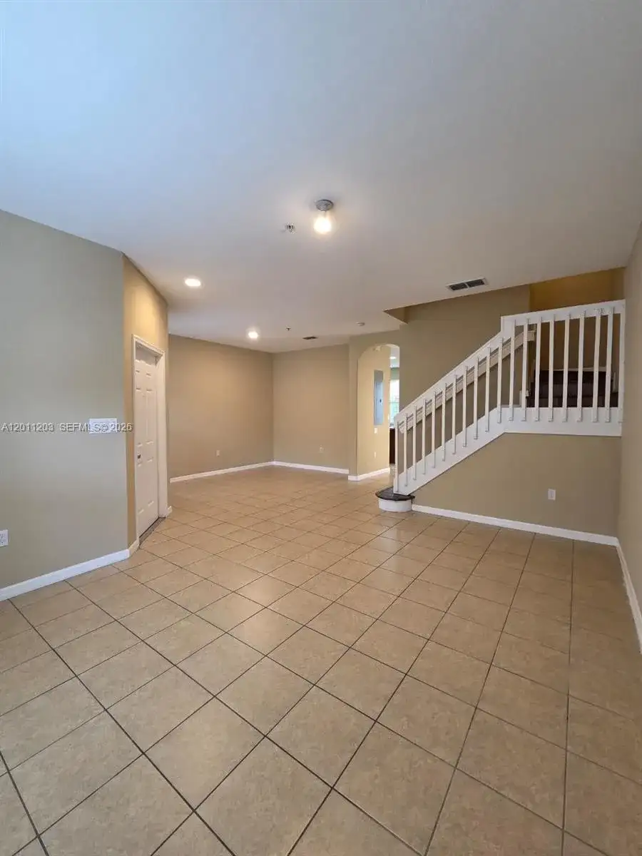 2851 W Prospect Rd # 404, Tamarac FL 33309 photo 2