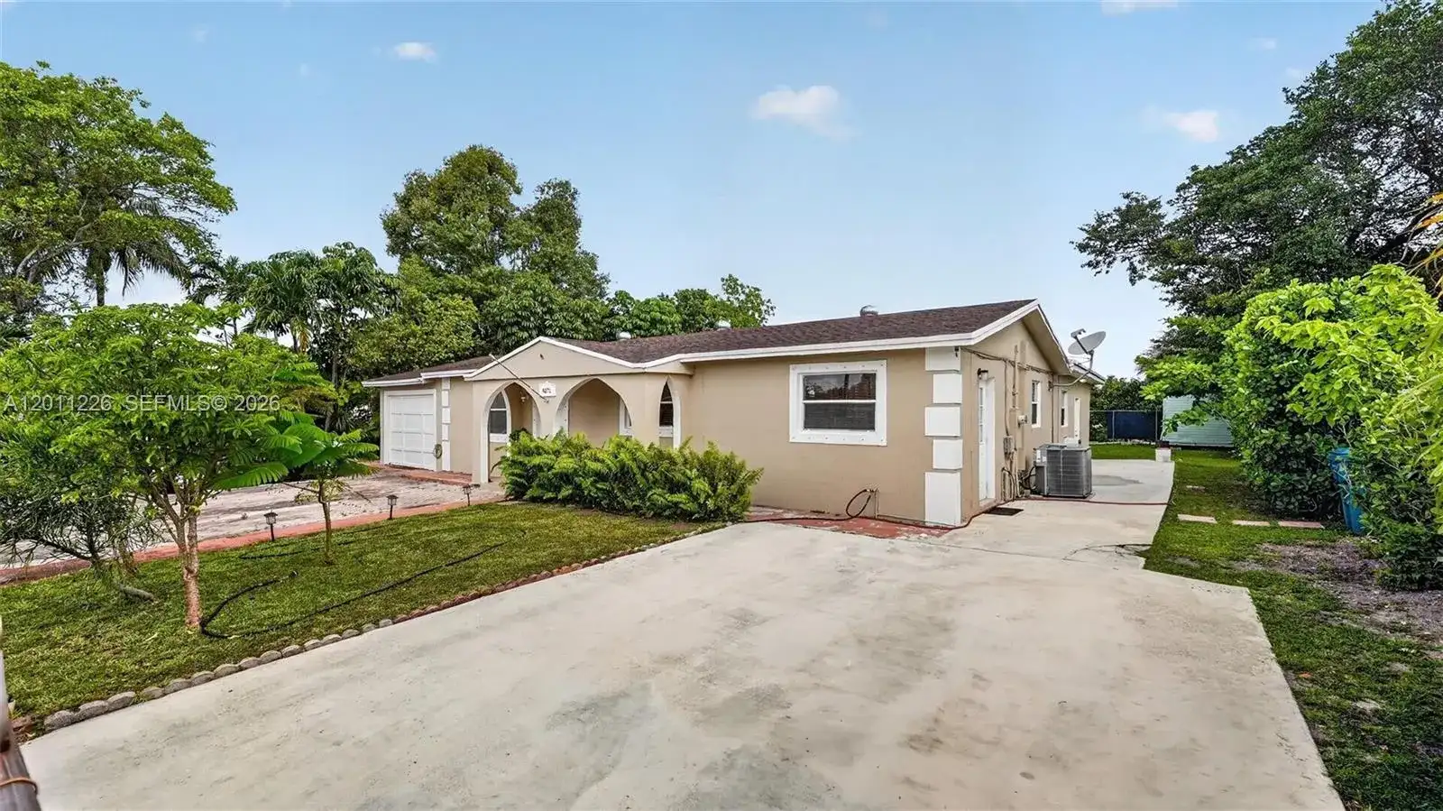 4271 NW 192nd St, Miami Gardens FL 33055 photo 2