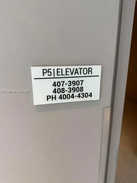 460 NE 28th St # 3408, Miami FL 33137 photo 2