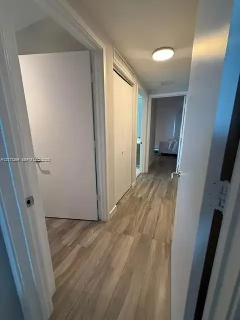 460 NE 28th St # 3408, Miami FL 33137 photo 5