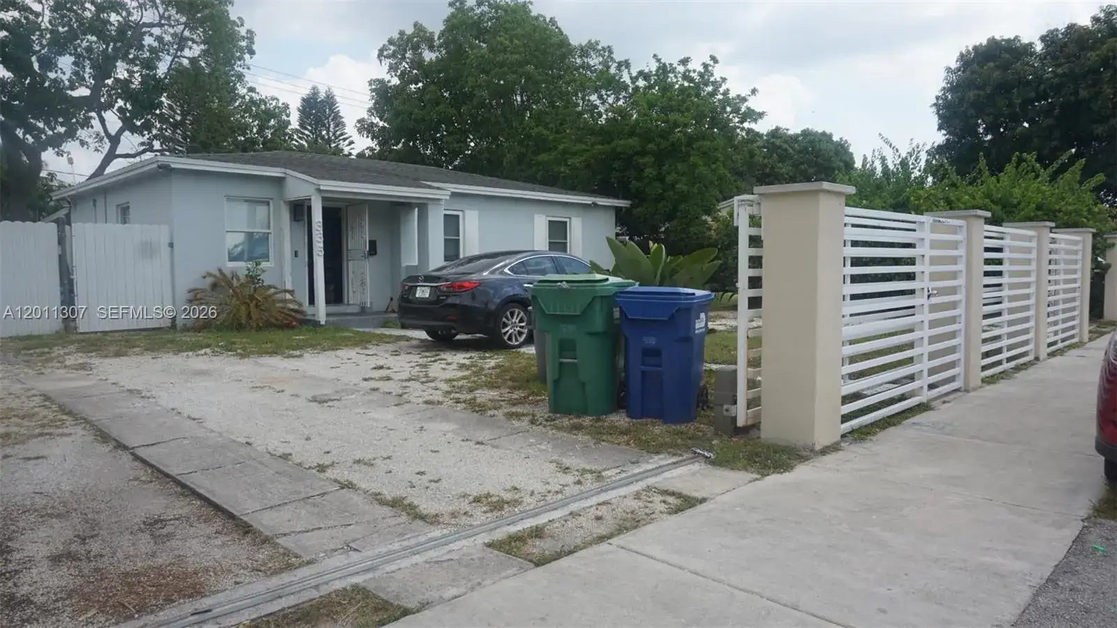 335 NW 187th St, Miami Gardens FL 33169 photo 2