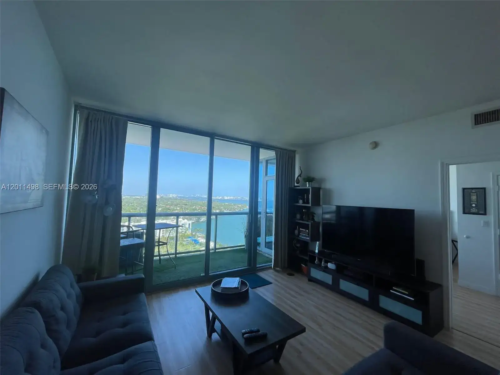 601 NE 36th St # 1705, Miami FL 33137 photo 3
