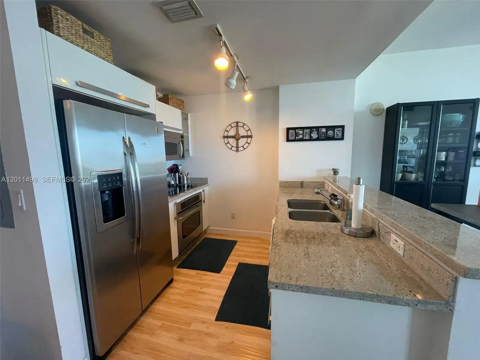601 NE 36th St # 1705, Miami FL 33137 photo 5