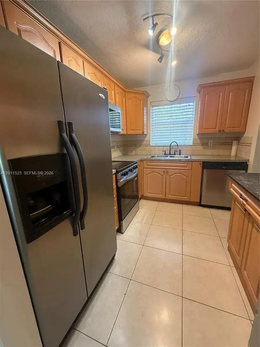 5080 SW 64th Ave # 104, Davie FL 33314 photo 4