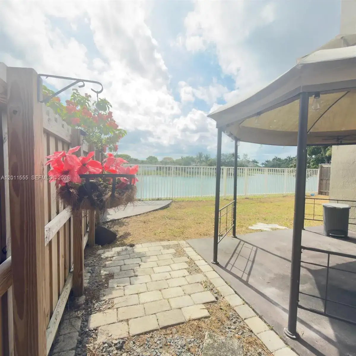 148 NE 36 Ave RD, Homestead FL 33033 photo 4