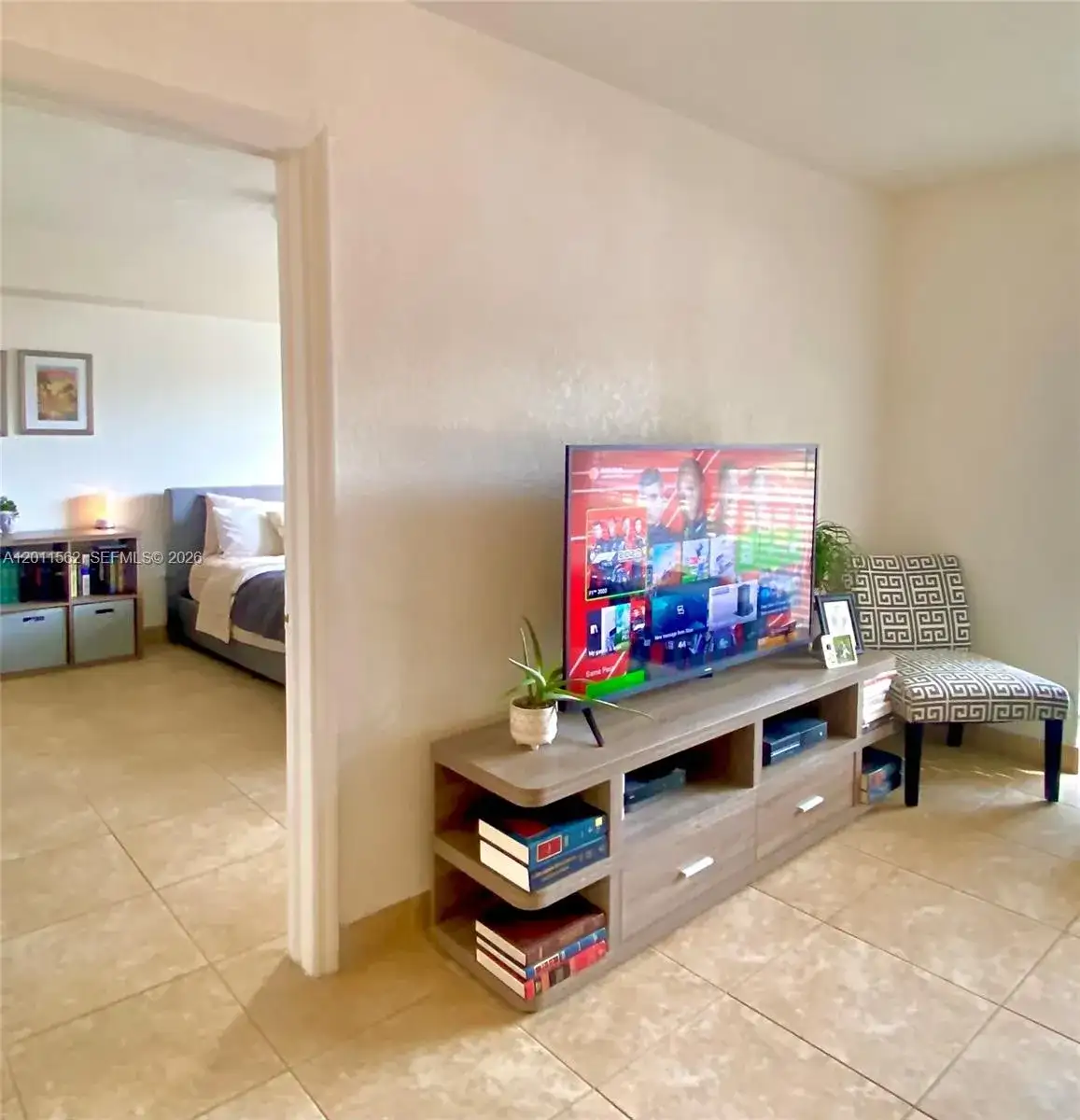 445 SW 11th St # 107, Miami FL 33130 photo 4