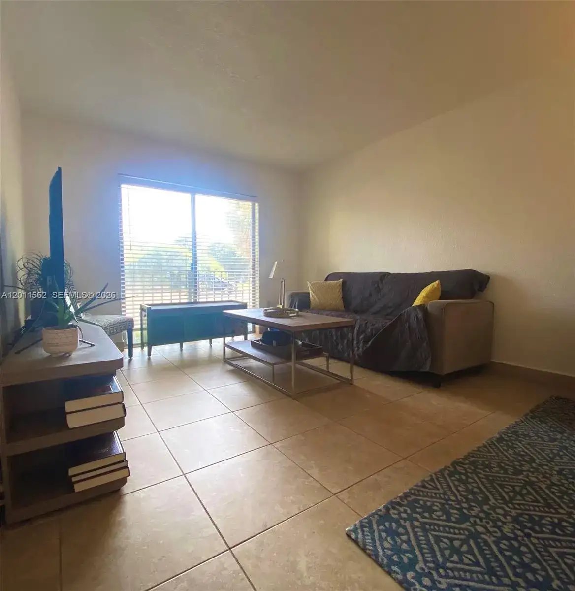 445 SW 11th St # 107, Miami FL 33130 photo 5