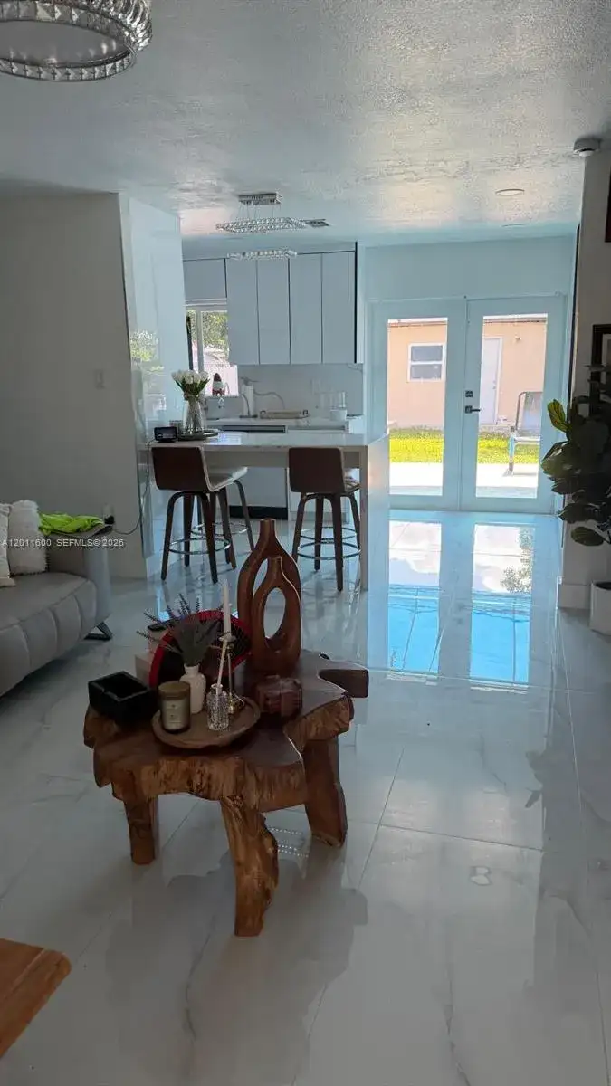 1701 NW 12th Ave, Homestead FL 33030 photo 4