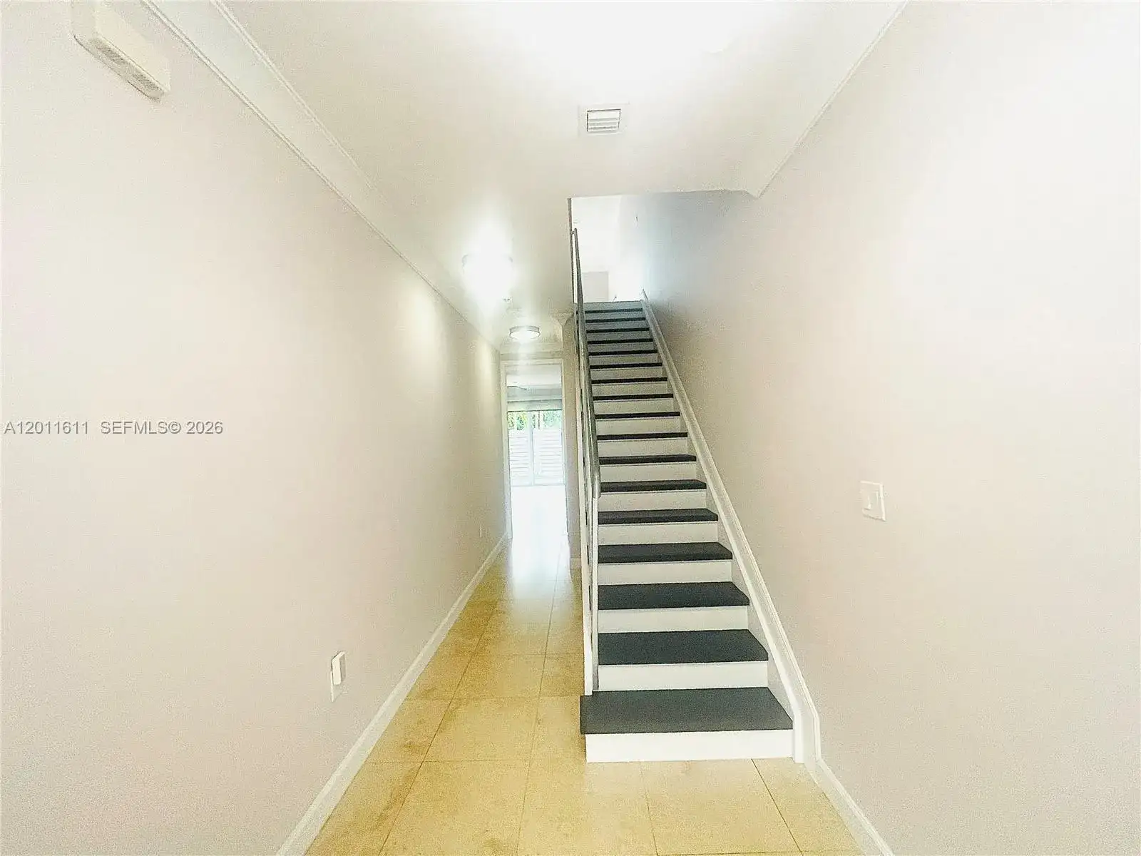 822 NE 19th Ave, Fort Lauderdale FL 33304 photo 3