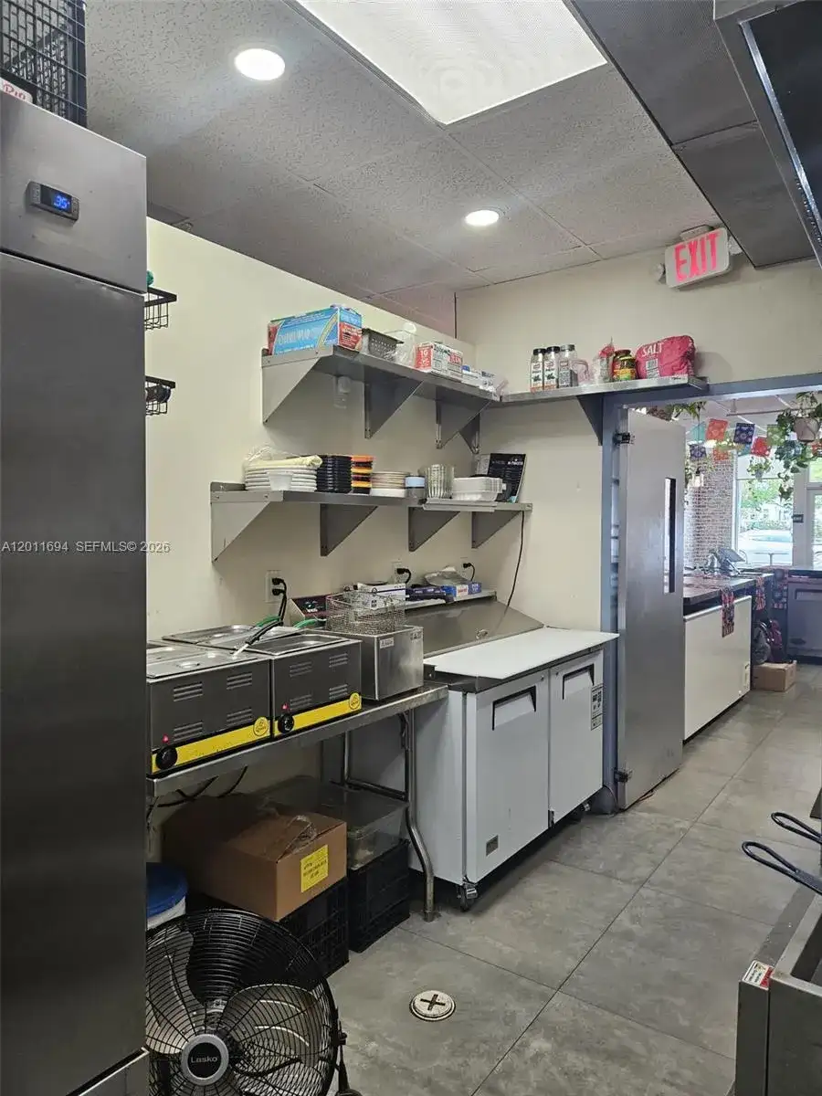 12743 Biscayne Blvd, North Miami FL 33181 photo 5