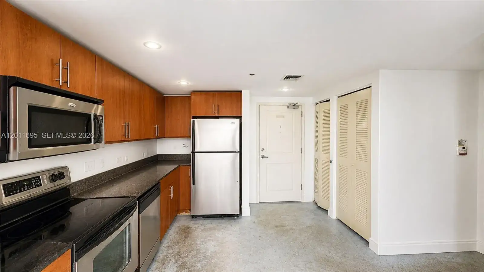 111 E Flagler St # 705, Miami FL 33131 photo 3
