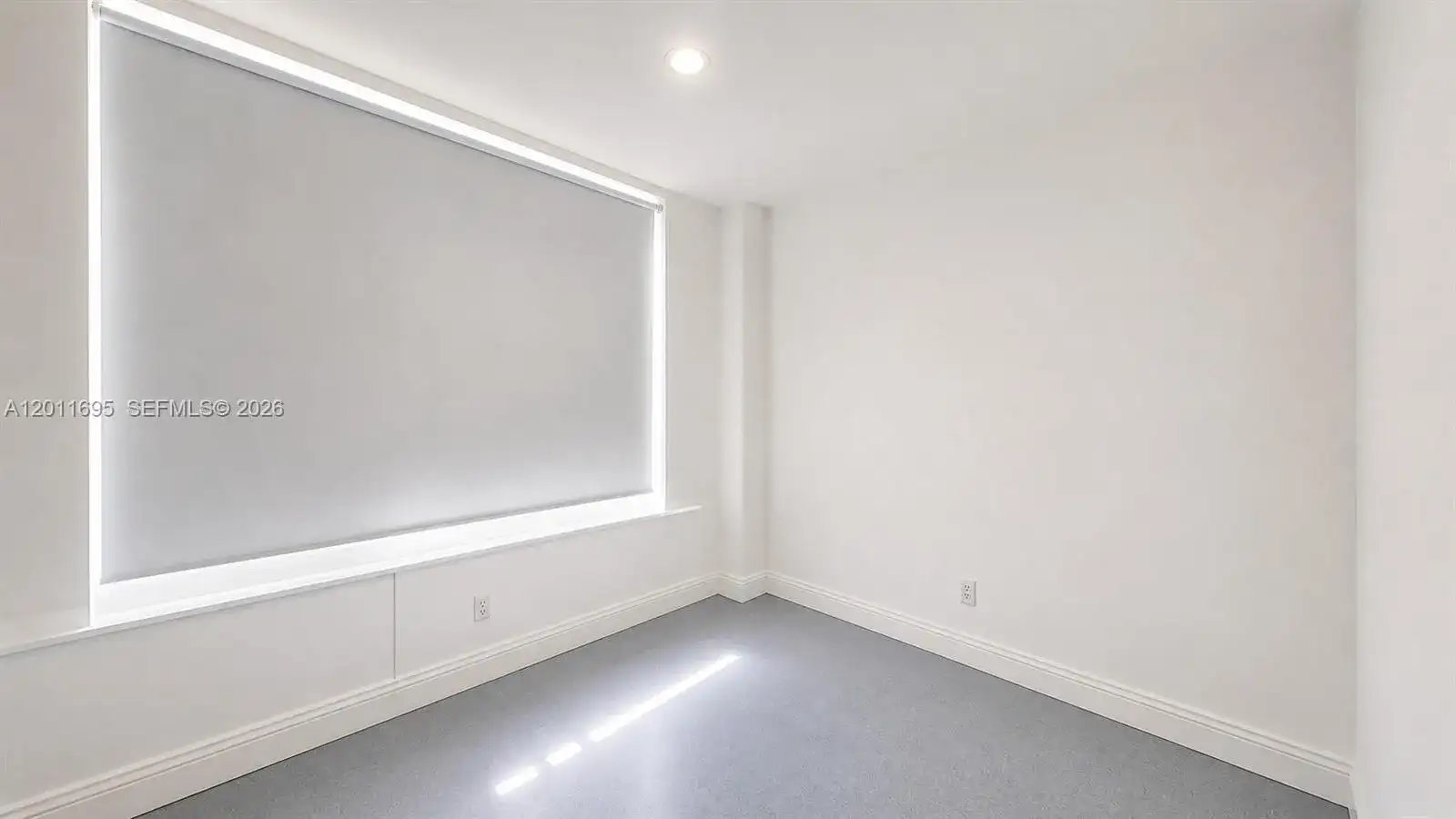 111 E Flagler St # 705, Miami FL 33131 photo 5