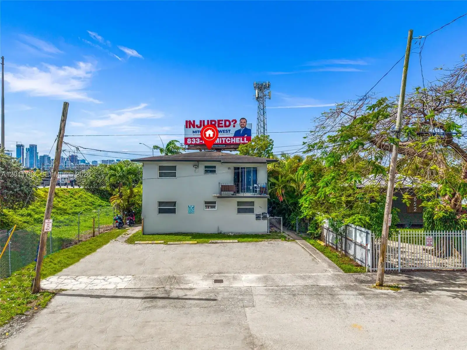 650 NW 28th St, Miami FL 33127 photo 4