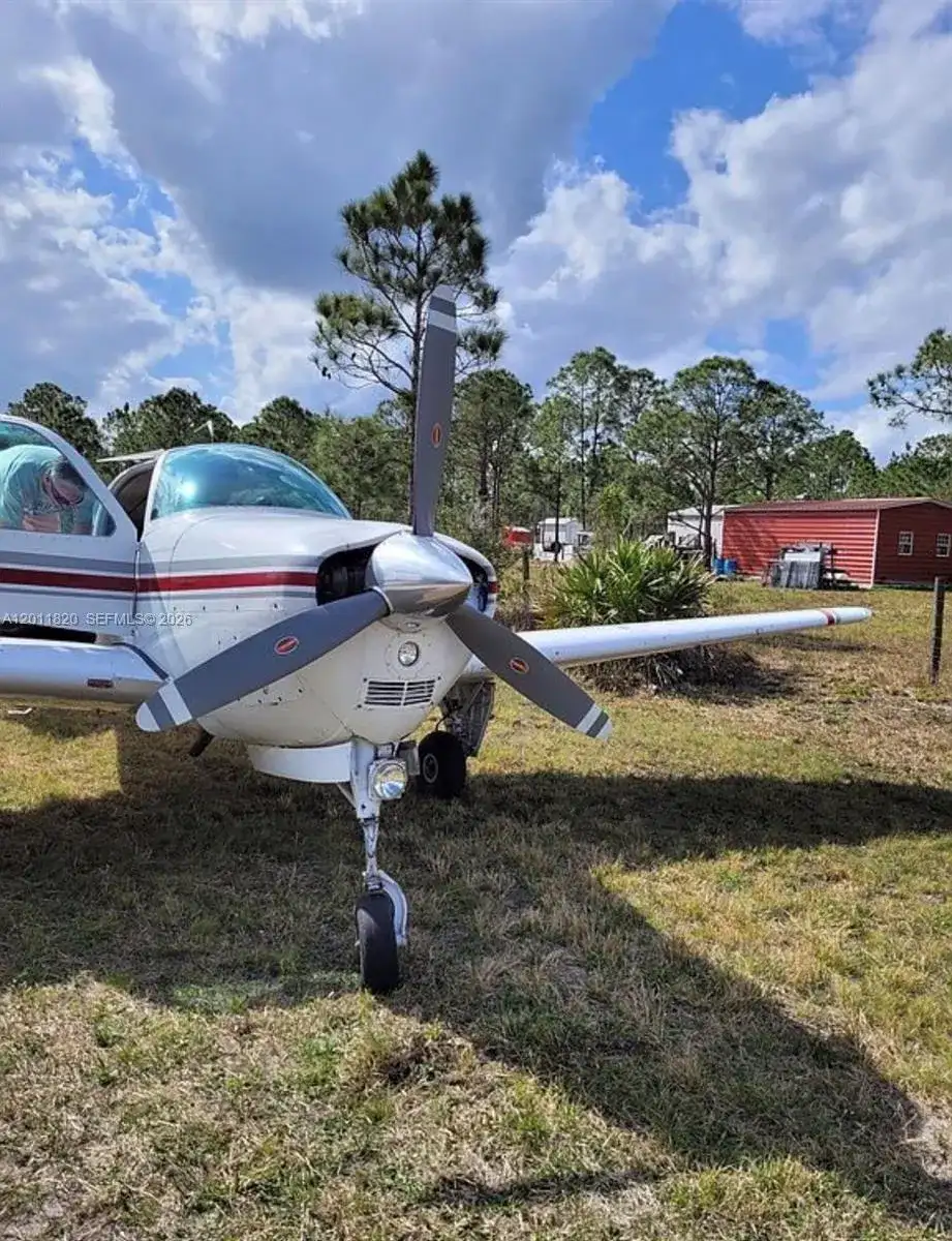 1000 NE 365 Lane, Okeechobee FL 34972 photo 2