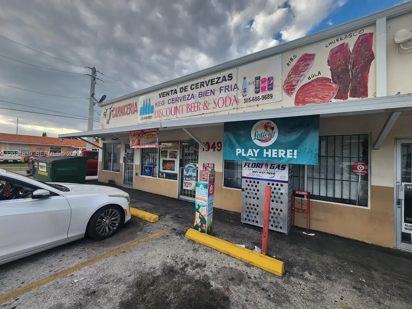 4125 E 10th Ct, Hialeah FL 33013 photo 3