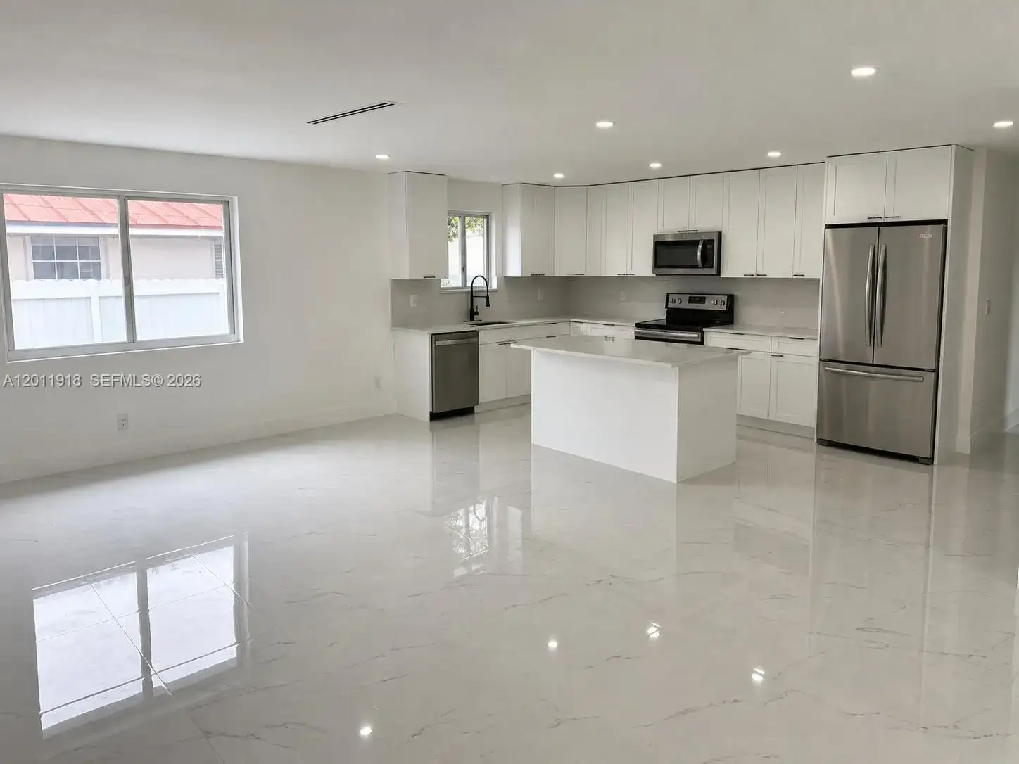 3536 NW 14th Ter, Miami FL 33125 photo 5