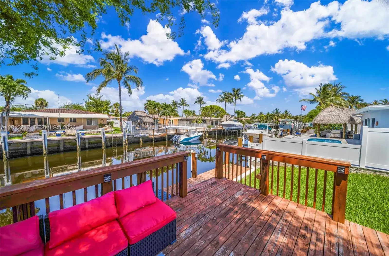 31 SE 12th St, Pompano Beach FL 33060 photo 3