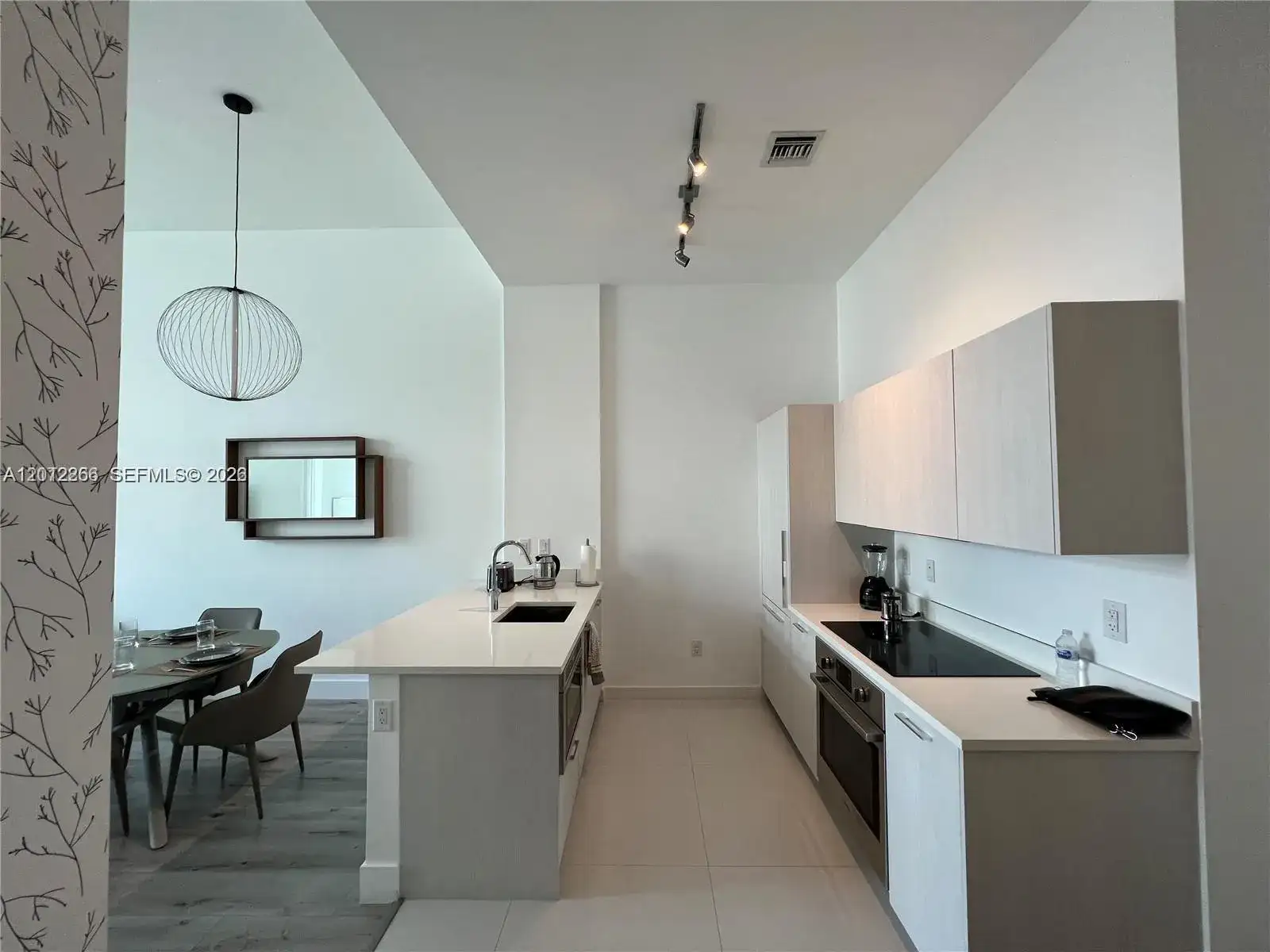 501 NE 31st St # 404, Miami FL 33137 photo 4
