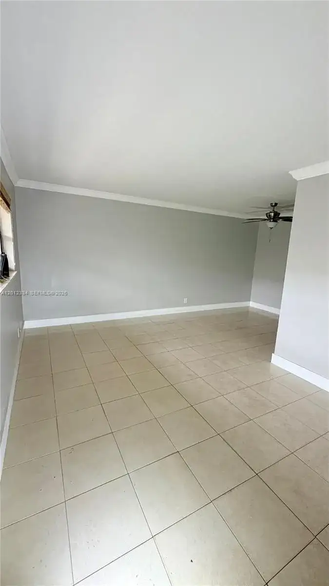 581 Kathy Ln # D, Margate FL 33068 photo 4