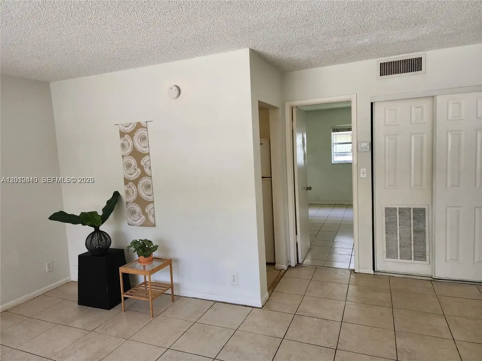241 SE 9th Ave # 103, Pompano Beach FL 33060 photo 2