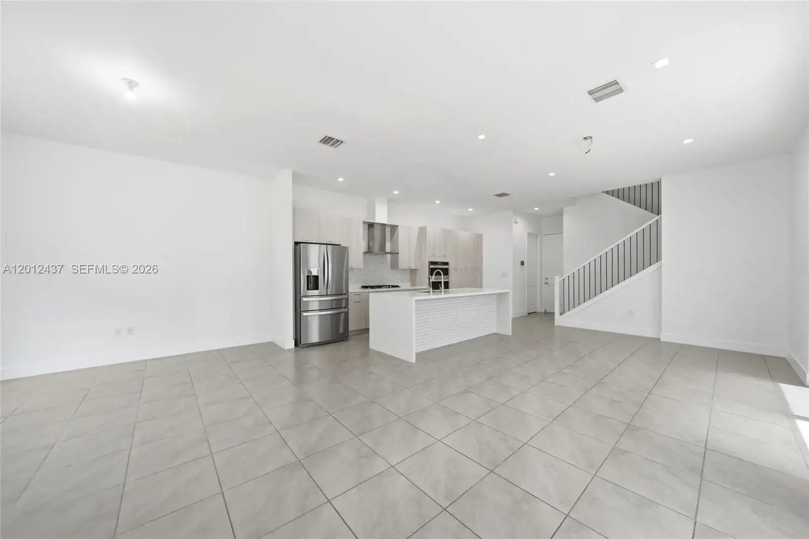 4356 NW 80th Ave, Doral FL 33166 photo 5