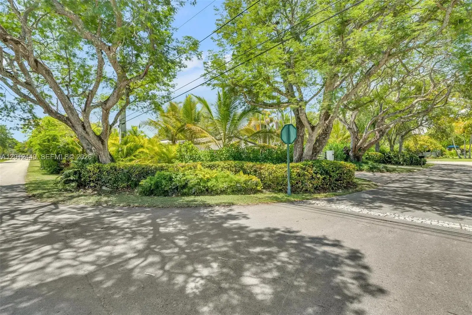 6200 SW 118th St, Pinecrest FL 33156 photo 2