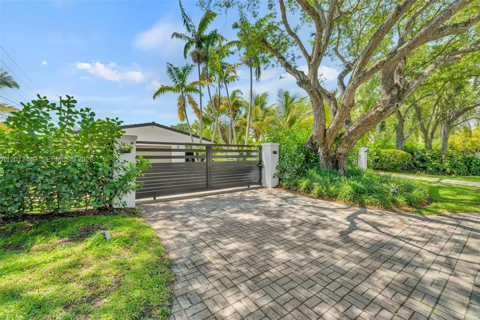 6200 SW 118th St, Pinecrest FL 33156 photo 4