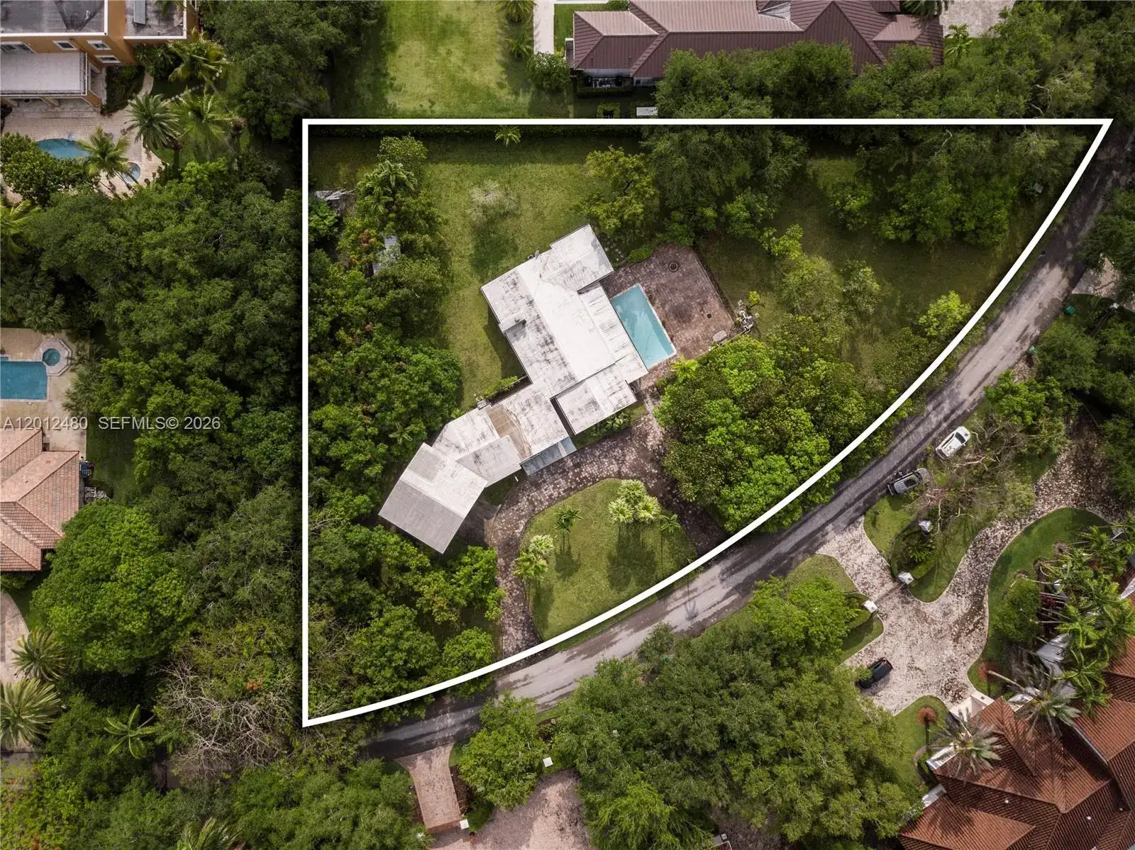 10851 SW 68th Ave, Pinecrest FL 33156 photo 3