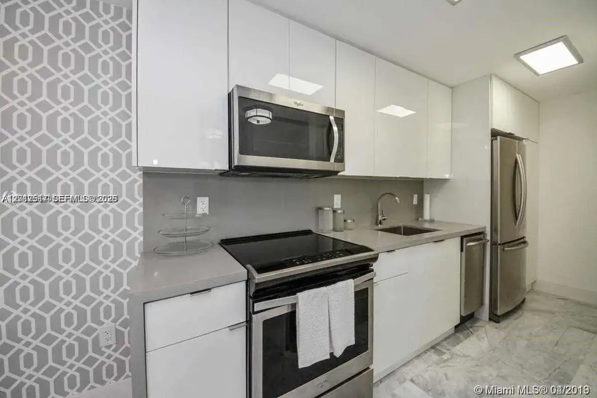 1255 Collins Ave # 507, Miami Beach FL 33139 photo 3