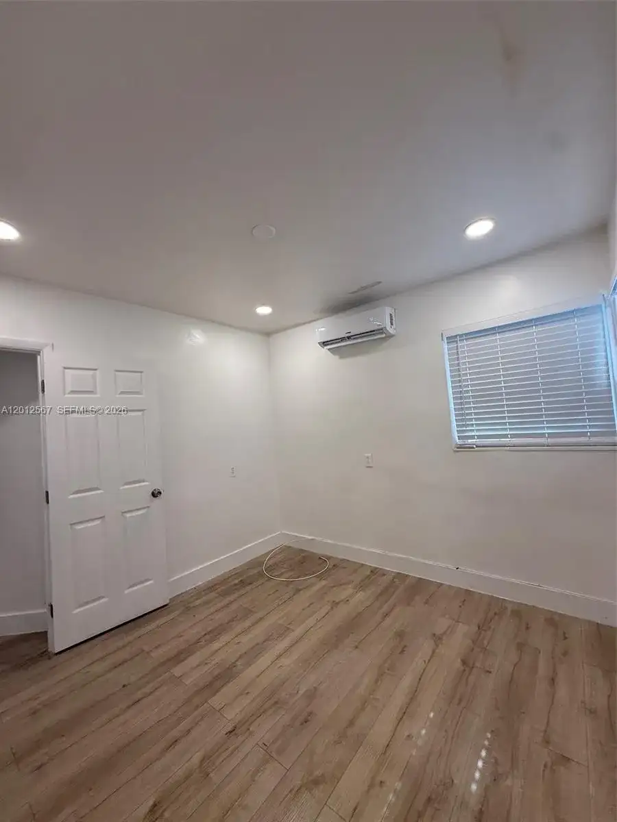 7724 NE 1st Ave # A, Miami FL 33138 photo 5