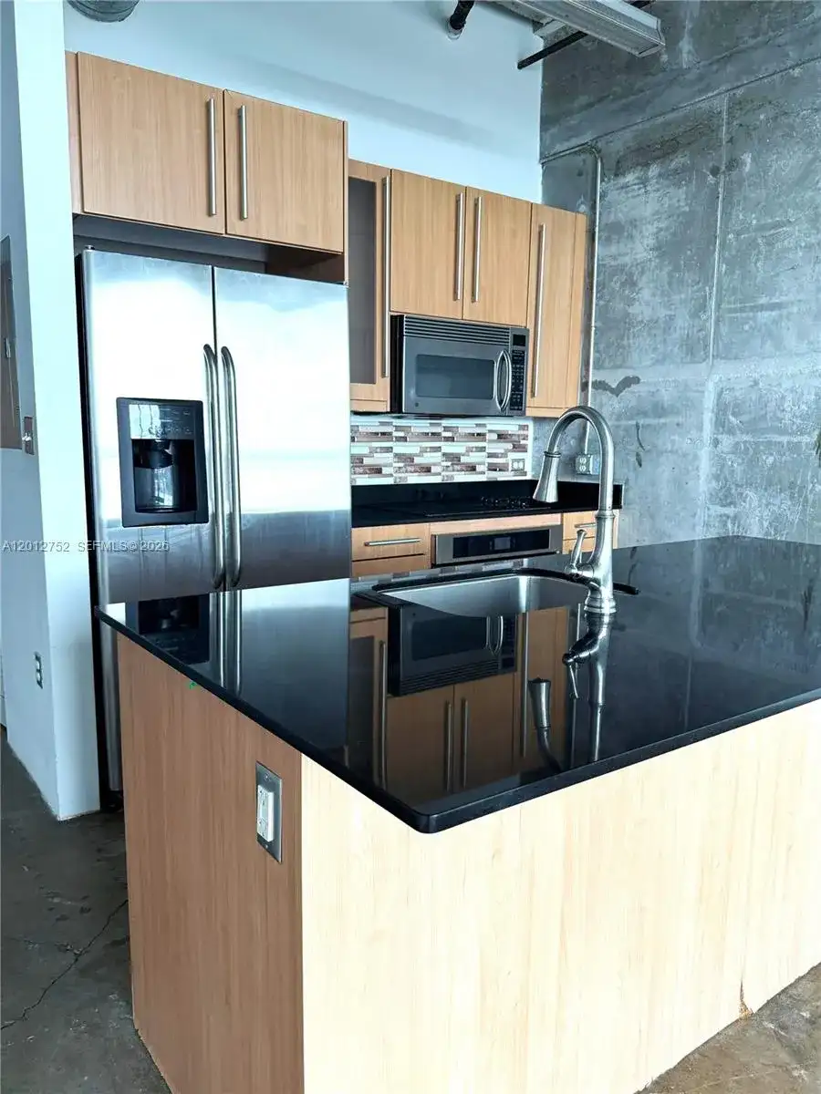 8101 Biscayne Blvd # 410, Miami FL 33138 photo 5