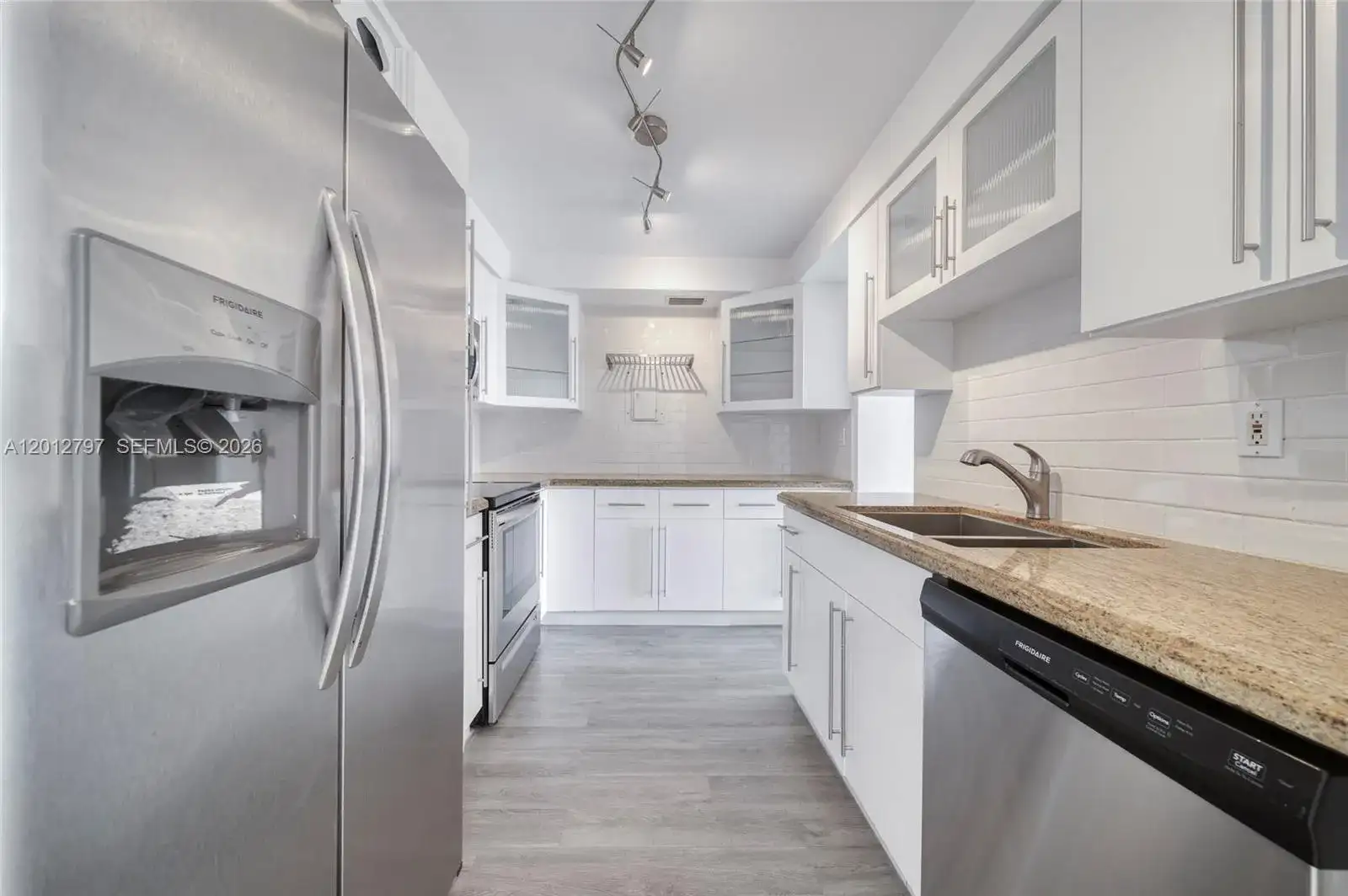 7933 West Dr # 817, North Bay Village FL 33141 photo 4