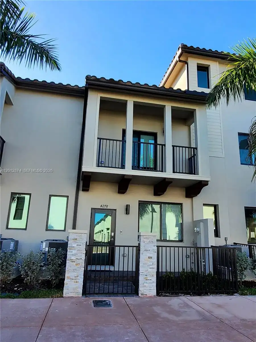 4278 NW 82nd Ave # 4278, Doral FL 33166 photo 2