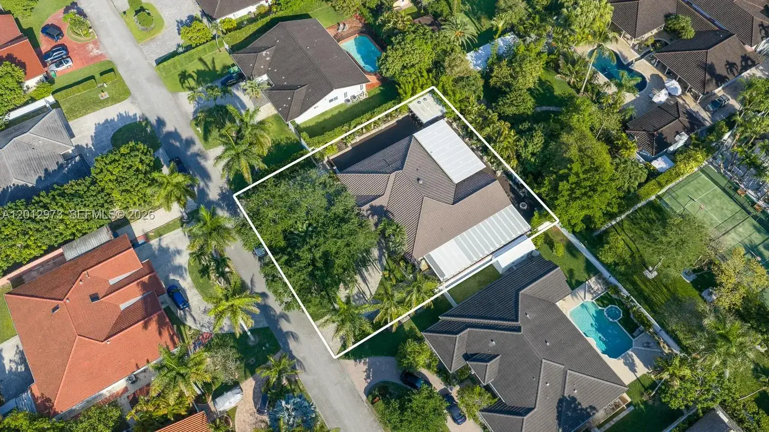 10570 SW 56th Ter, Miami FL 33173 photo 4